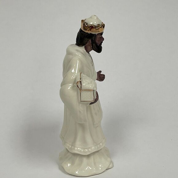 Home for the Holidays Wiseman Porcelain Nativity Replacement Figure 6 1/2" High - Picture 4 of 9